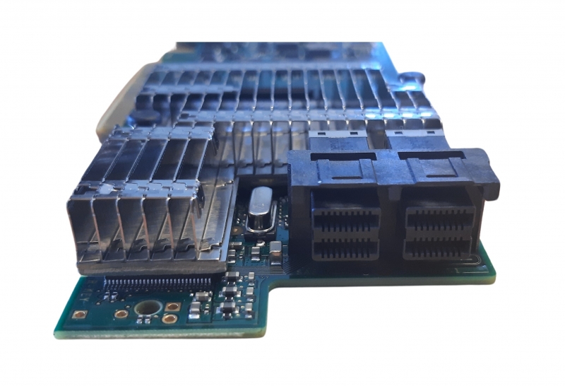 Fujitsu PRAID EP420i 12 Gb SATA/SAS RAID Controller